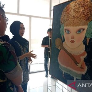 Menggali Makna Kebahagiaan Melalui Karya Seni Lukis