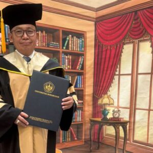 Ketua Umum Senkom Mitra Polri Tambah Gelar untuk Perkuat Usaha