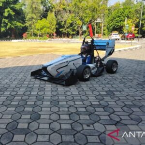 Mobil Formula Mahasiswa UNS Siap Berkompetisi di Internasional