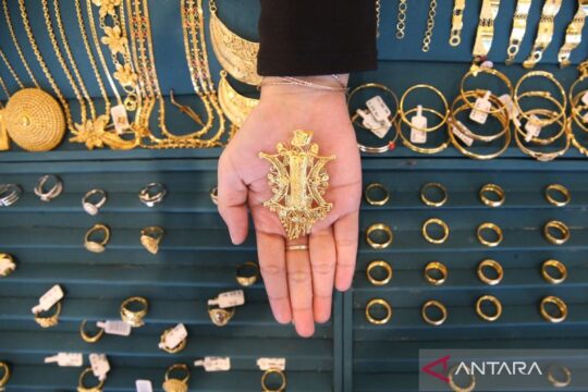 Harga Tiga Jenama Emas di Pegadaian Turun Secara Serentak