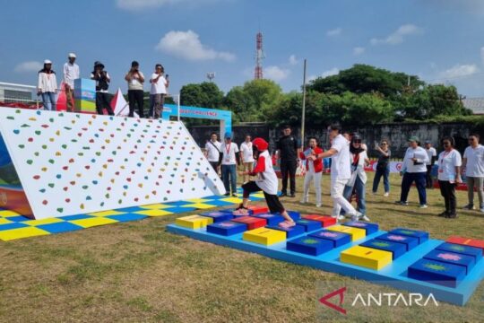 Ratusan Anak di Solo Ikuti Kampanye '30 Menit Main di Luar'