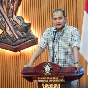 Partisipasi Bermakna dalam Penyusunan UU: Menyerap Aspirasi Publik