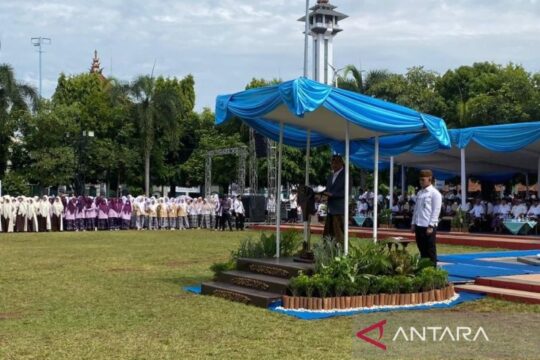 Ribuan Santri Rayakan Hari Santri Nasional di Alun-Alun Kudus