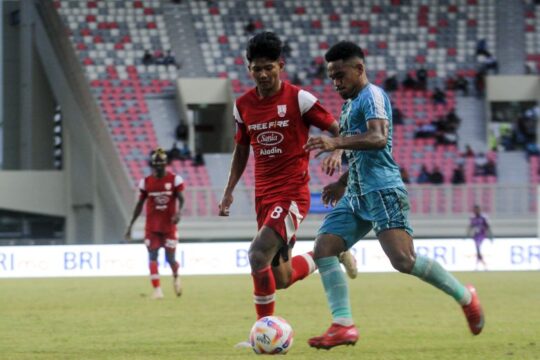 BRI Super League: PSBS Biak Imbang dengan Persis Solo 2-2