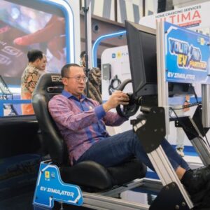 PLN Tawarkan Pengalaman Berkendara EV dan Home Charging di GIIAS 2025 Semarang