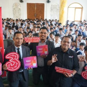 Tri dan 1000 Guru Foundation: Mewujudkan Akses Digital di Daerah Terpencil