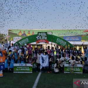Tim Putri Jepara Pertahankan Gelar Juara Turnamen Sepak Bola U-12 Kelima Kalinya