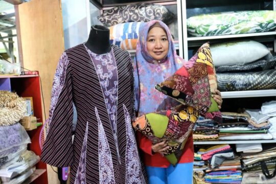 UMKM Rembang Semen Gresik Ciptakan Produk Upcycle Berkualitas Tinggi