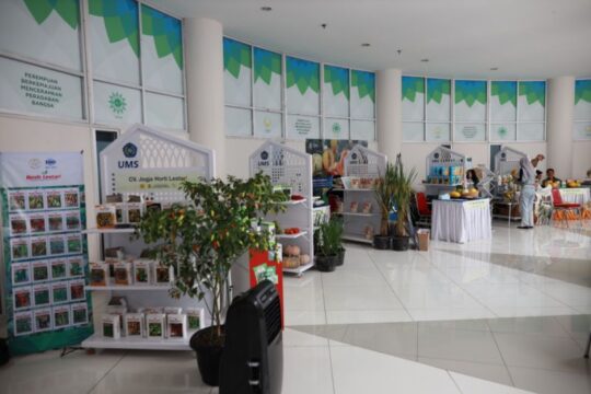 UMS Tuan Rumah Pameran dan Coaching Clinic Perlindungan Varietas Tanaman