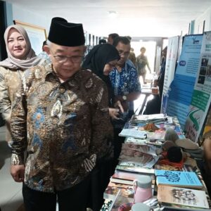 Pelestarian Bahasa Daerah: Pentingnya Komitmen Keluarga