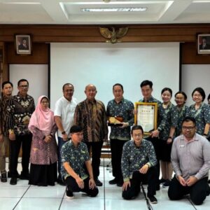 RS dr. Oen Solo Baru Terima Penghargaan Transformasi Digital dari BPJS Kesehatan