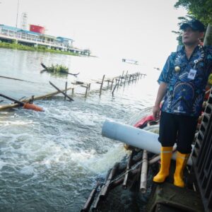 Pemprov Jateng Operasikan 38 Pompa untuk Atasi Banjir di Semarang dan Demak