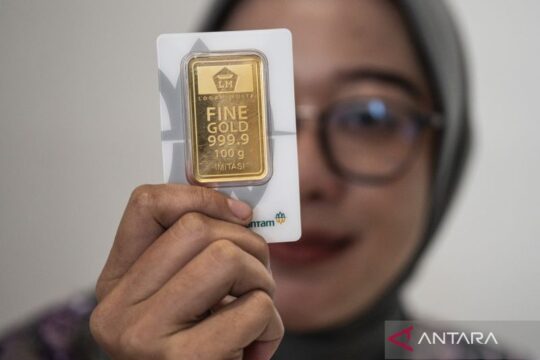 Cek Harga Emas Minggu Ini: Apakah Kembali Merosot?