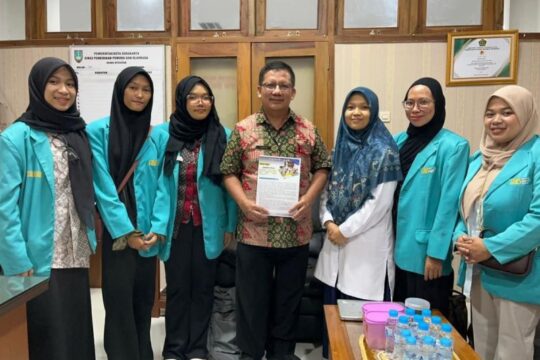 Mahasiswa UMS Lestarikan Bahasa Krama dan Aksara Jawa Melalui Policy Brief