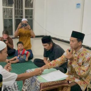 Mahasantri Shabran UMS Bimbing Mualaf di Pedalaman Kalimantan Selatan
