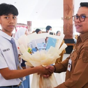 Inovasi Disdukcapil Memudahkan Warga Mengurus Administrasi Kependudukan