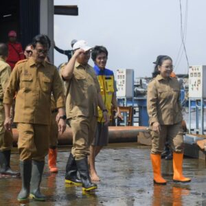 Pemkot Semarang Tambah Mesin Pompa untuk Percepat Penyusutan Banjir
