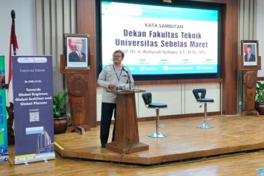 FT UNS dan PLN Kolaborasi Edukasi Kendaraan Listrik untuk Masa Depan Bersih