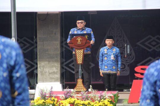Upacara Peringatan Hari Pahlawan 2025 oleh Kanwil Kemenkum Jateng