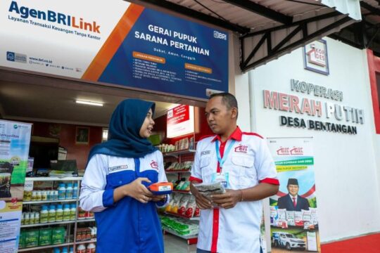 Agen BRILink: Penggerak Ekonomi Koperasi Desa