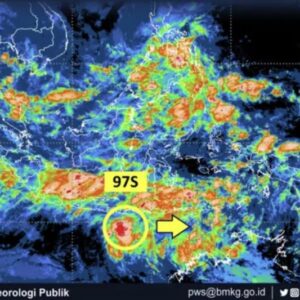 Dua Bibit Siklon Berpotensi Menguat di Perairan RI