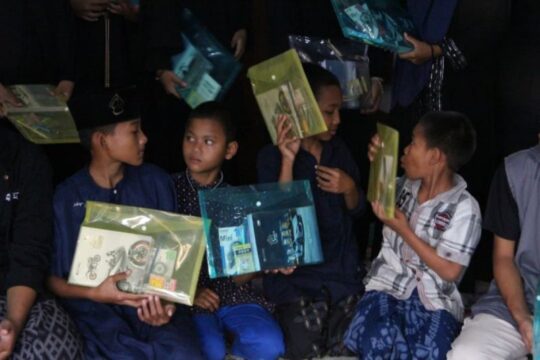 Racana UMS Tanamkan Optimisme Pendidikan Tinggi kepada Anak Yatim di Boyolali