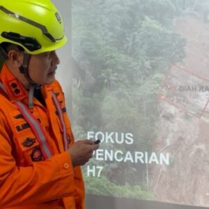 Tim SAR Optimalkan Pencarian Korban Longsor di Cilacap