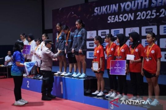 PTM Sukun Kudus Menjadi Juara Umum Turnamen Tenis Meja Seri II 2025