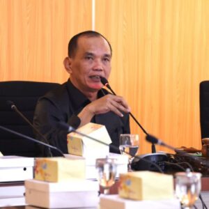 Sumanto Apresiasi Gotong Royong Dalang Karanganyar Pentaskan Wayang Kulit 30 Jam