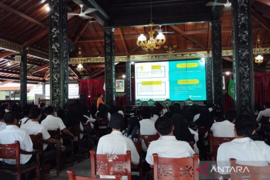 Pelatihan Keamanan Pangan Siap Saji untuk Pekerja SPPG di Demak