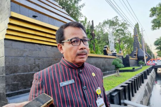 Pemprov Jateng Berkomunikasi dengan Buruh dan Pengusaha Mengenai Upah