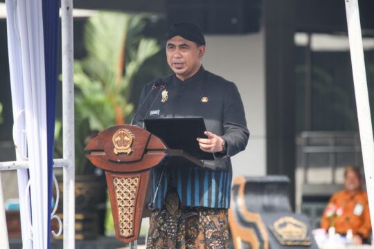 Tantangan Guru di Era Modern: Peningkatan Kompetensi Menjadi Kunci