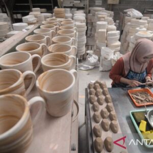 Kerajinan Keramik Boyolali Menembus Pasar Ekspor