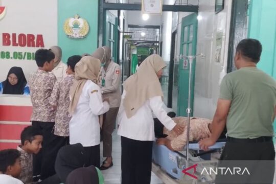 198 Siswa SMPN 1 Blora Diduga Keracunan Makanan