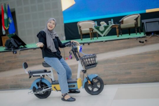 1.258 Mahasiswa UMS Ikuti BCA Berbagi Ilmu: Pentingnya Kompetensi dan Ketangguhan Mental