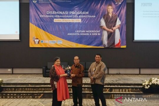 Penguatan Diplomasi Bahasa dan Sastra untuk Diplomasi Global