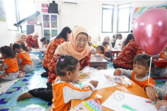 DWP Mengajar: Kegiatan Edukatif Kemenkum Jateng di PAUD Mutiara Bugangan