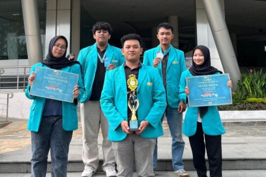 Tim UMS Raih Silver Medal dengan Inovasi Parfum Lokal: Aksesibilitas dan Pemberdayaan Sosial