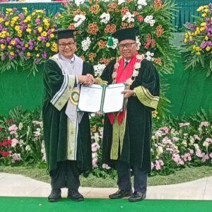 Prof Akhsanul Khaq Dikenal Sebagai Guru Besar Kehormatan di Unissula