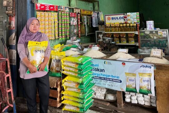Ketersediaan Stok Beras dan Minyak Goreng di Banyumas Selama Nataru