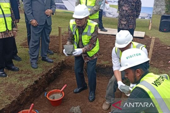 Pembangunan Pusat Kajian Ekonomi Megatorium Margono Djojohadikusumo di UMP