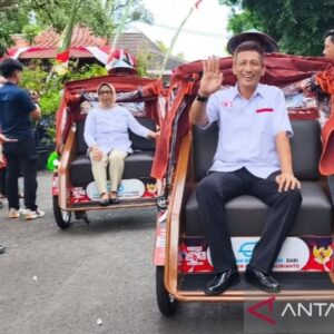 Bantuan Becak Listrik untuk 100 Pengemudi di Blora