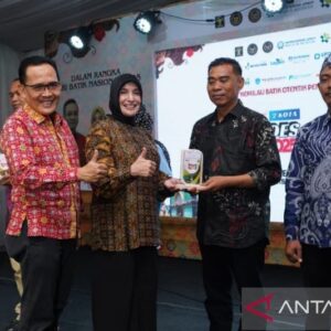 Pemkot Pekalongan Perkuat Ekonomi Kerakyatan Melalui Festival Batik Tiga Kota