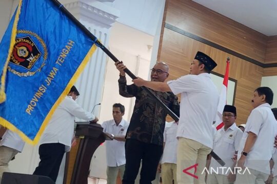 Pelantikan Pengurus PWI Jateng 2025-2030 oleh Akhmad Munir