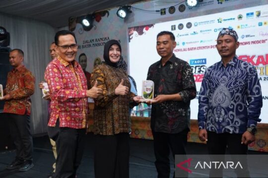 Pekalongan Perkuat Ekonomi Kerakyatan dalam Festival Batik Tiga Kota