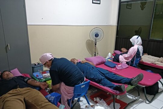 Donor Darah Perum LKBN ANTARA Biro Jateng Bersama Stakeholder