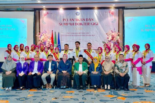 FKG UMS Kukuhkan 22 Dokter Gigi Baru dengan Kelulusan 100 Persen