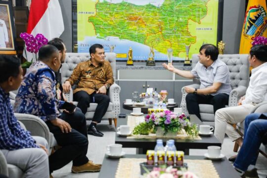 Investor Dubai Siap Bangun Pabrik Urea di Jawa Tengah