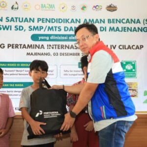 Harapan di Tengah Bencana Tanah Longsor Cibeunying