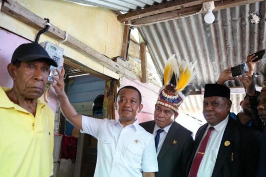 Program Bantuan Pasang Baru Listrik Targetkan 215.000 Rumah Tangga